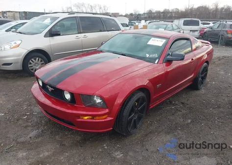 2006 Ford Mustang Gt z USA, uszkodzony, nr VIN 1ZVHT82H265227503